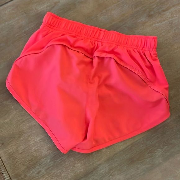 Nike Tempo Shorts - XS - Picture 2 of 5